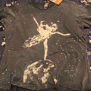 Magnolia Pearl Cosmic Ballerina tee